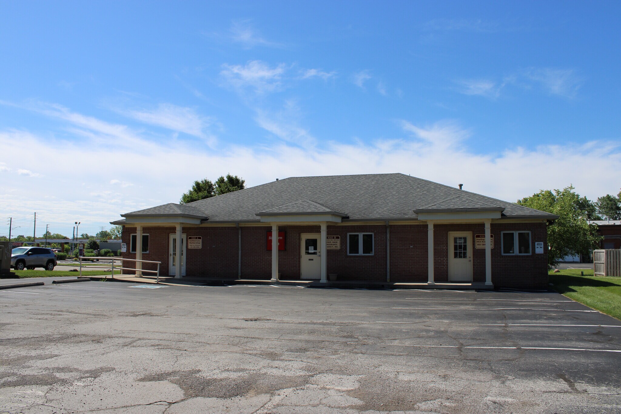 8345 Little Eagle Ct, Indianapolis, IN for lease Building Photo- Image 1 of 8