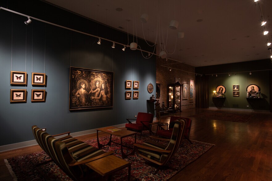 2753 W Fullerton Ave, Chicago, IL à louer - Photo du bâtiment - Image 3 de 14