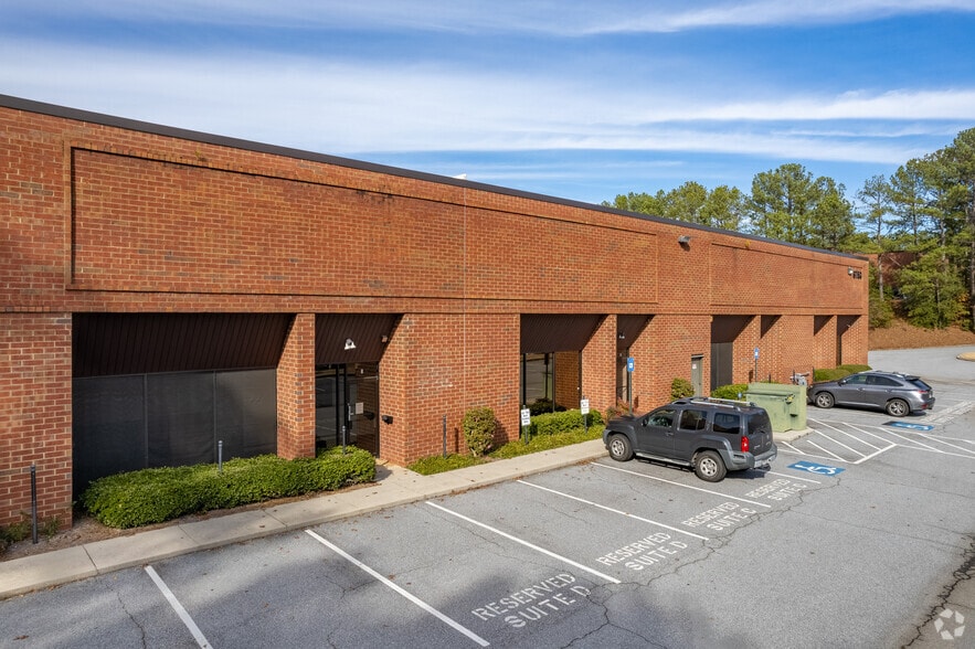 6753 Jones Mill Ct, Peachtree Corners, GA for lease - Building Photo - Image 3 of 7
