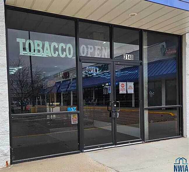 3148 Singing Hills Blvd, Sioux City, IA for sale - Building Photo - Image 2 of 11