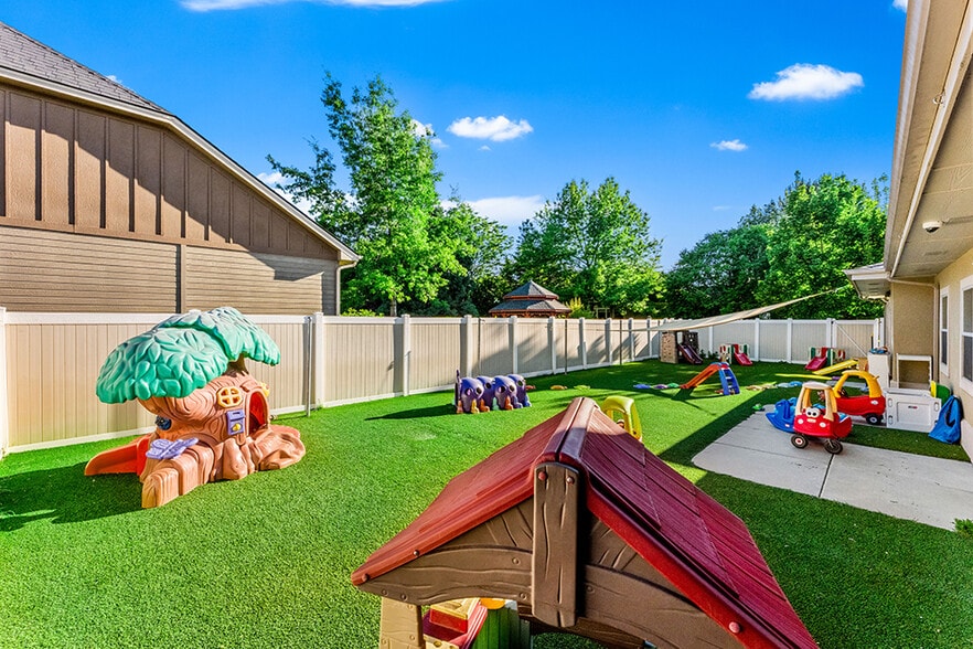 1463 E Star Dr, Meridian, ID à vendre - Photo du bâtiment - Image 3 de 16