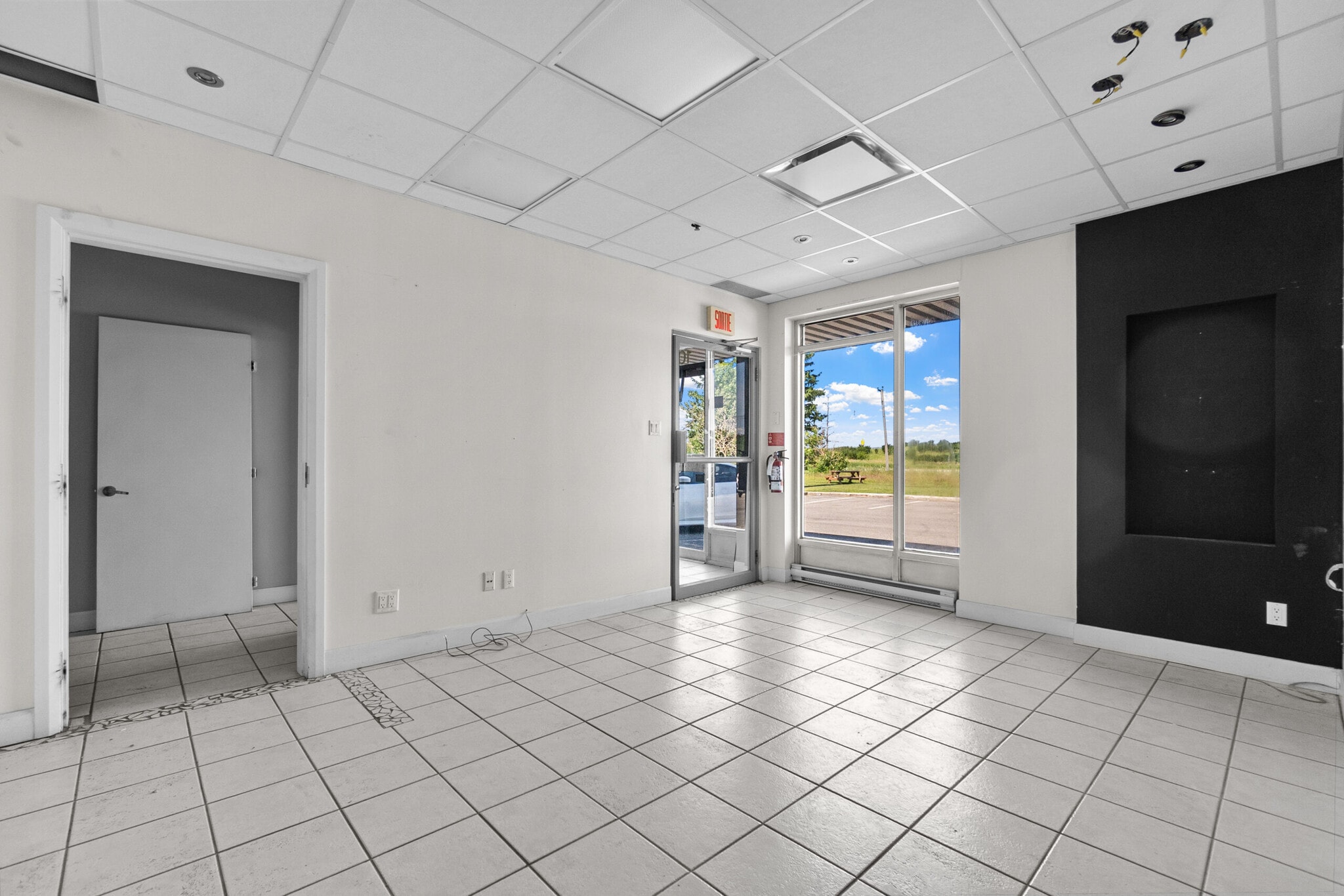 3260 Av Watt, Québec, QC for lease Interior Photo- Image 1 of 6