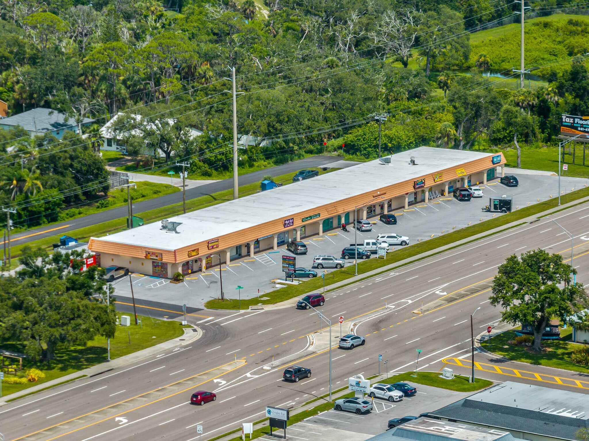 2001-2049 S Tamiami Trl, Venice, FL à louer Photo du bâtiment- Image 1 de 10