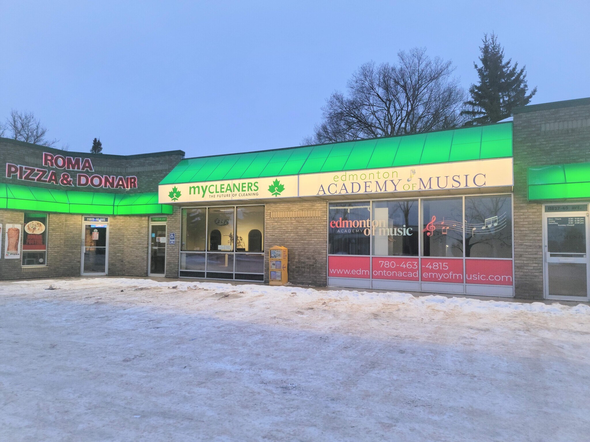 11823 40 Av NW, Edmonton, AB for sale Primary Photo- Image 1 of 1