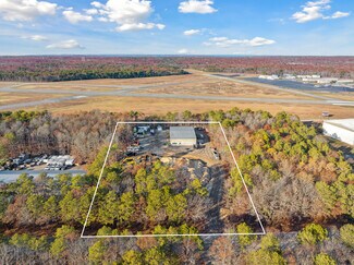 Plus de détails pour 54 Industrial Rd, Wainscott, NY - Industriel à vendre