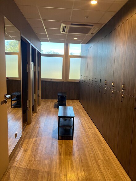 Bureau dans Marseille à louer - Photo du bâtiment - Image 3 de 7