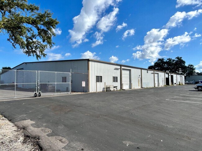 More details for 2245 Whitfield Ind Way, Sarasota, FL - Industrial for Lease