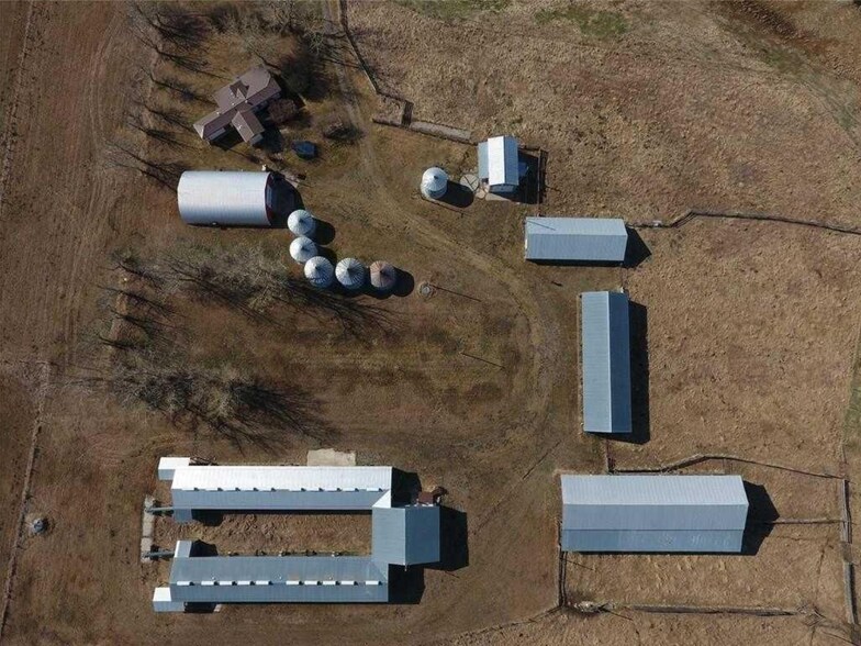 Township 303 Rd, Cremona, AB à vendre - Photo principale - Image 1 de 1