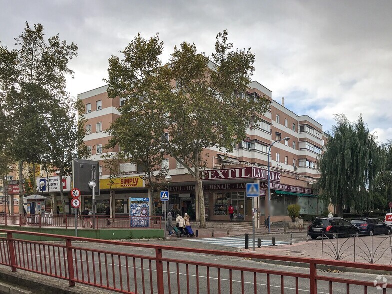 Retail in Leganés, Madrid for lease - Building Photo - Image 1 of 1