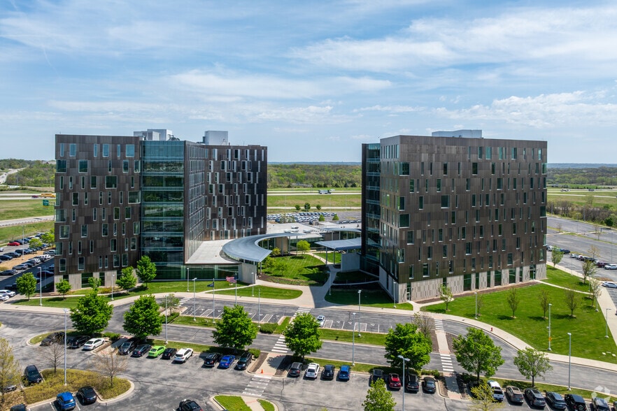 10200 Abilities Way, Kansas City, KS à louer - Photo du bâtiment - Image 2 de 4