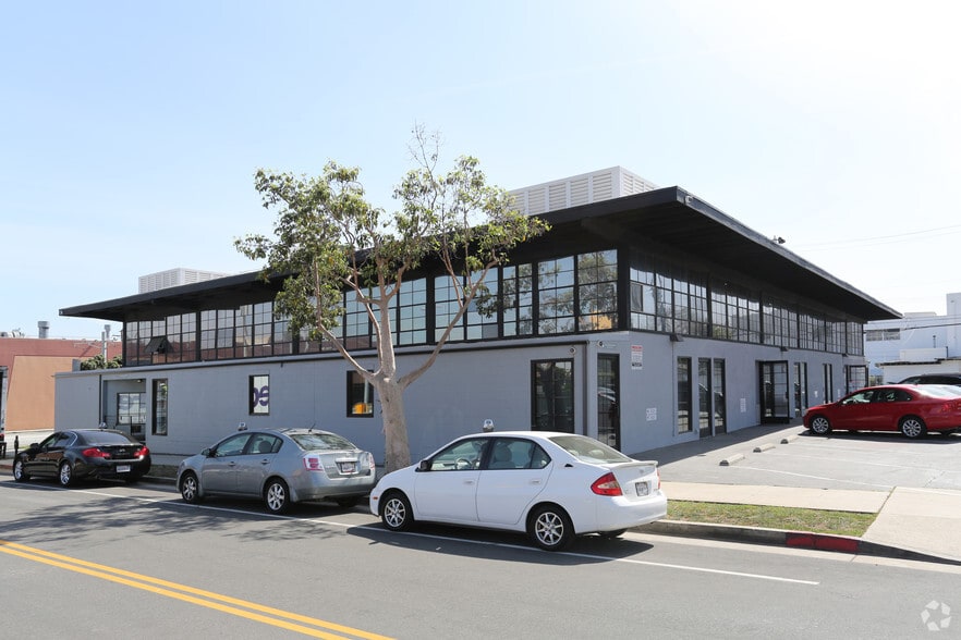 1119 Colorado Ave, Santa Monica, CA for lease - Building Photo - Image 2 of 24