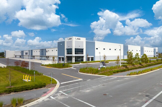 Plus de détails pour 4545 Portier Blvd, Orlando, FL - Industriel à louer