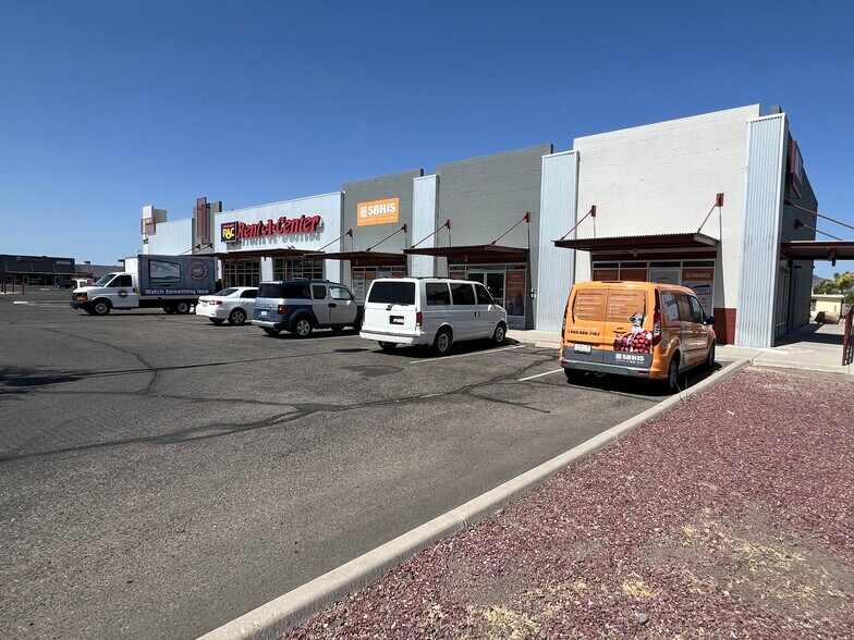 2930 S 6th Ave, Tucson, AZ à louer - Photo du bâtiment - Image 1 de 4