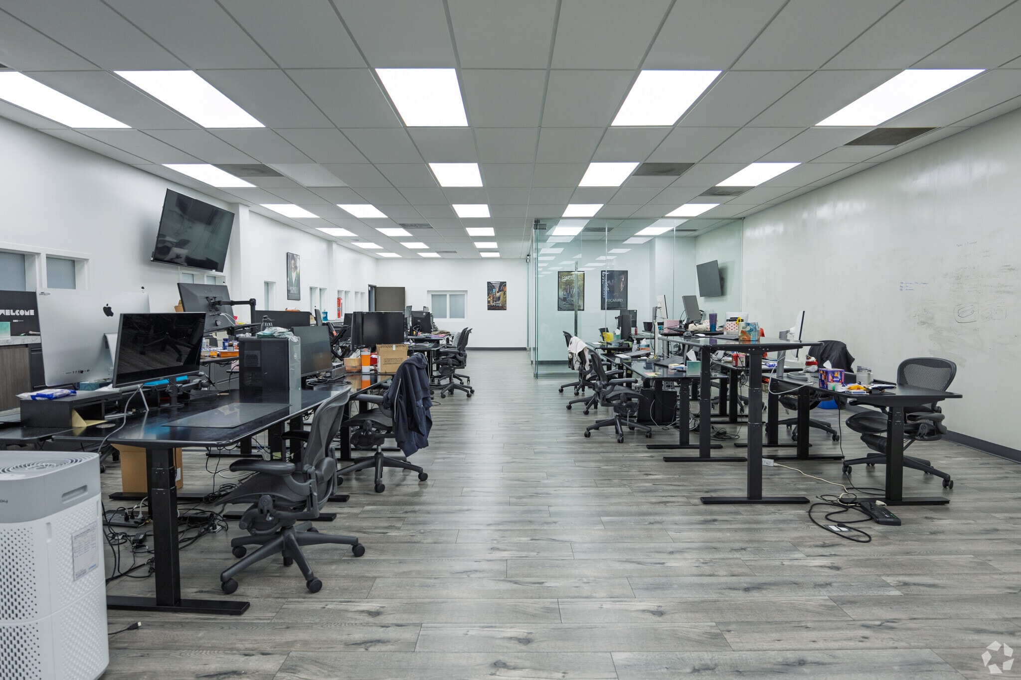 223 N Harbor Blvd, Fullerton, CA à louer Photo intérieure- Image 1 de 2