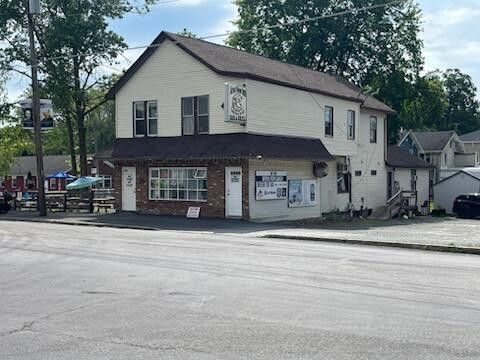 Plus de détails pour 1406 Lake Ariel Hwy, Lake Ariel, PA - Commerce de détail à vendre