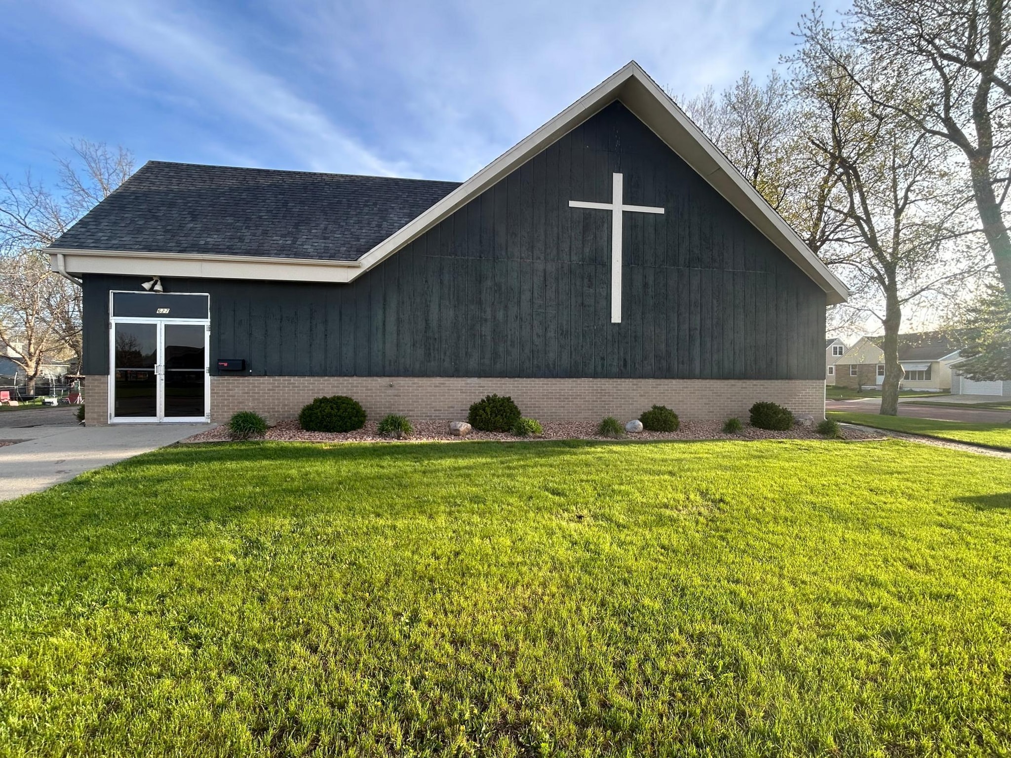 627 Clary St, Worthington, MN for sale Primary Photo- Image 1 of 2