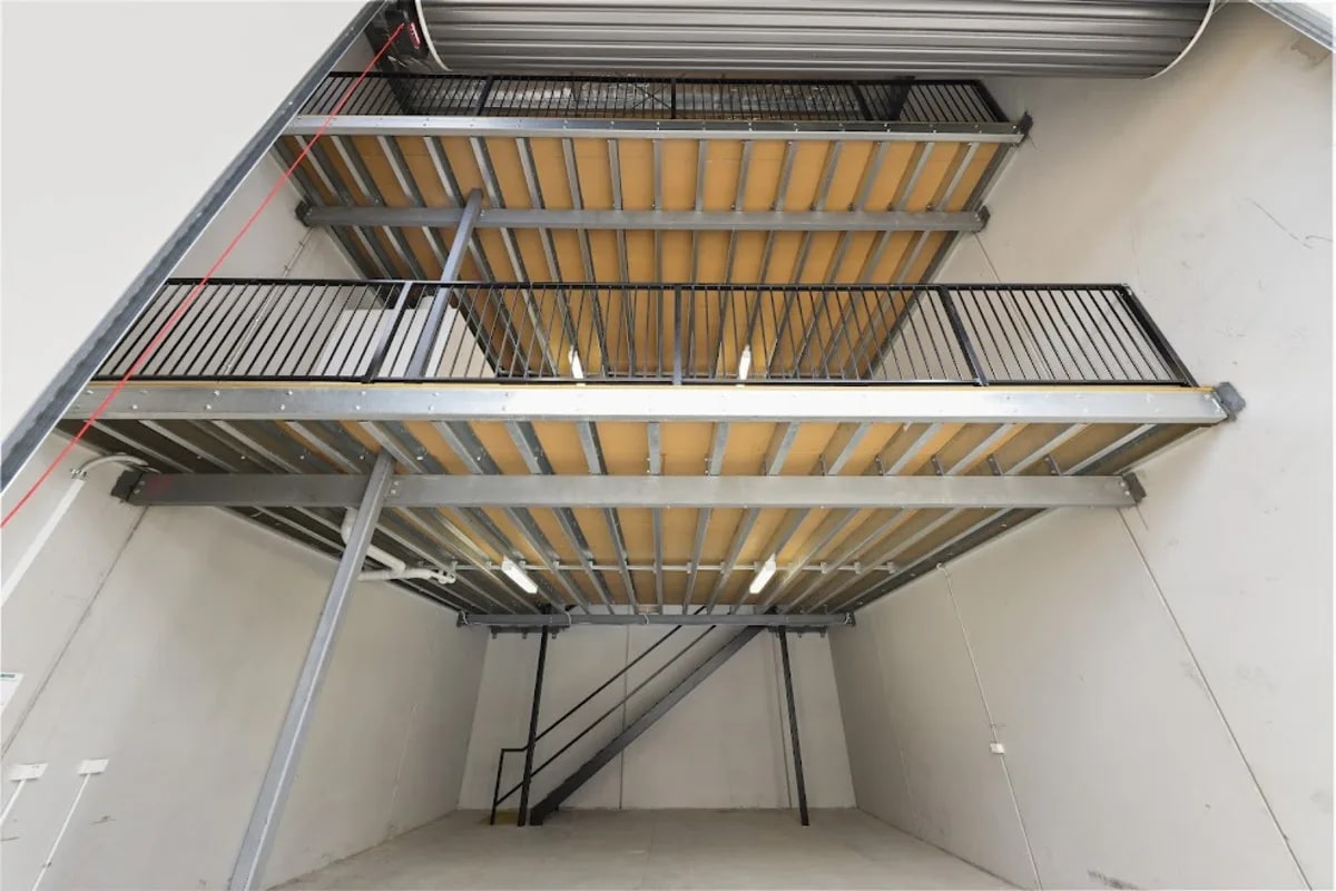 11-13 Chandos St, Cheltenham, VIC 3192 - Unit 2 - - Interior Photo - Image 2 of 2