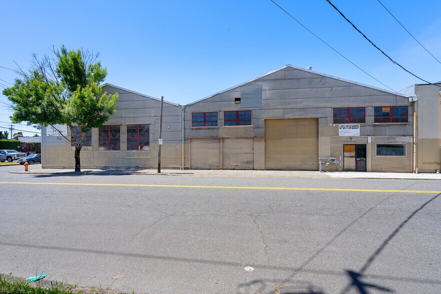 4727 SE 26th Ave, Portland, OR à louer - Photo du bâtiment - Image 1 de 7