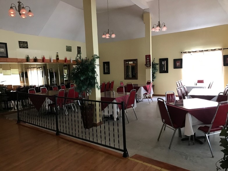 591 State Route 44 55, Highland, NY for lease - Interior Photo - Image 2 of 11