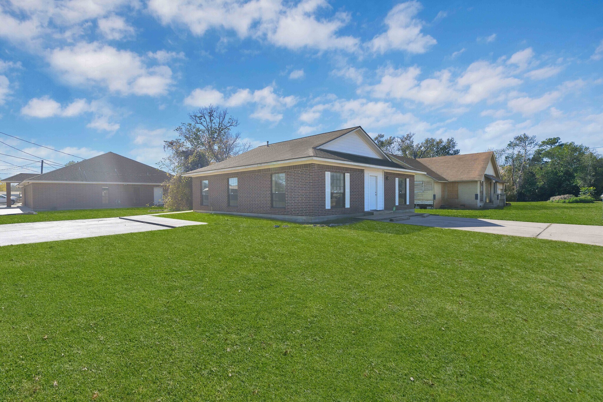 1522 Sam Houston St, Liberty, TX à vendre Photo du bâtiment- Image 1 de 21