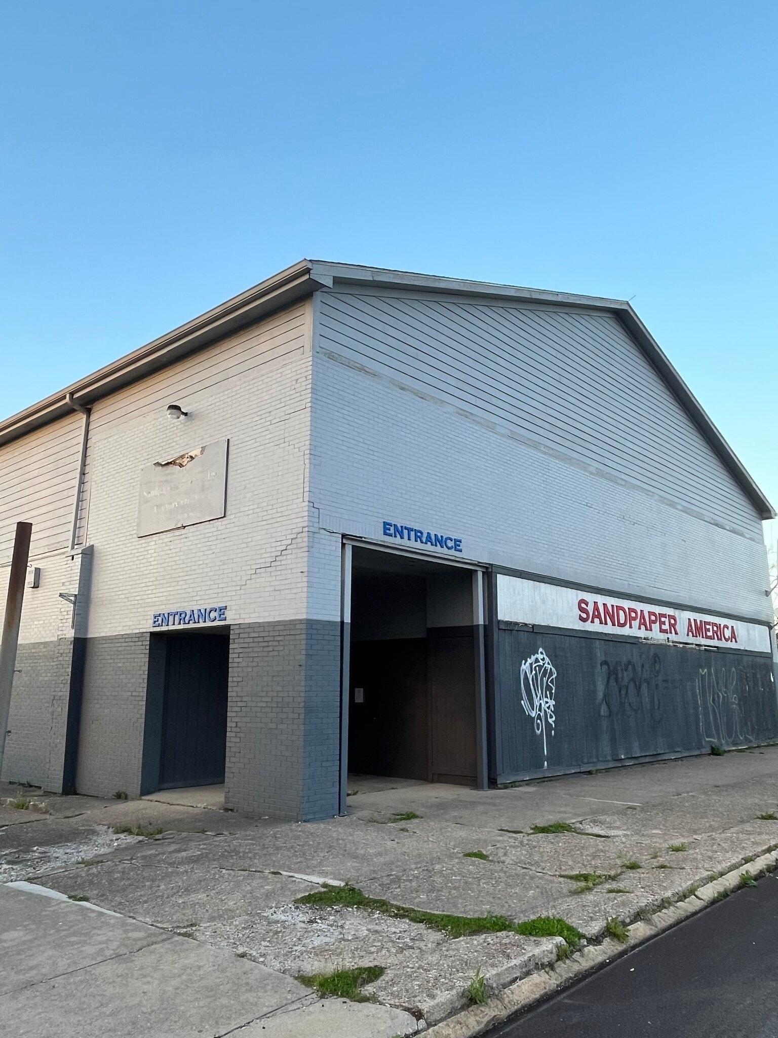 1728 E New York St, Indianapolis, IN for sale Primary Photo- Image 1 of 16