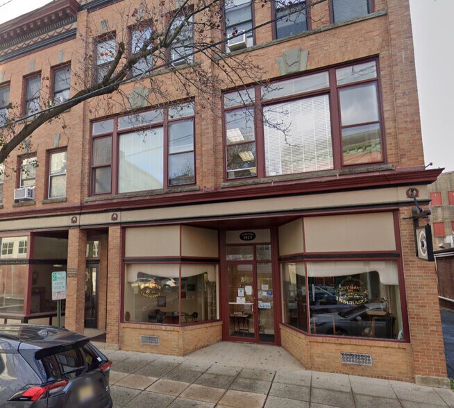 7 S Warren St, Dover, NJ à louer - Photo principale - Image 1 de 1