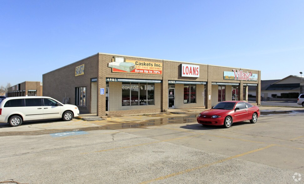 4985-4989 SE 29th St, Oklahoma City, OK à louer - Photo du bâtiment - Image 1 de 8