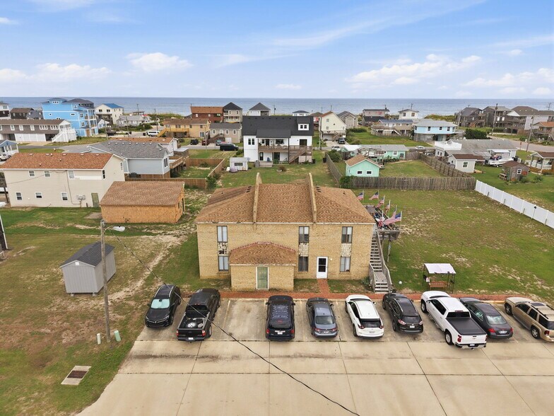 3207 Briggs St, Kill Devil Hills, NC à vendre - Photo du bâtiment - Image 2 de 36
