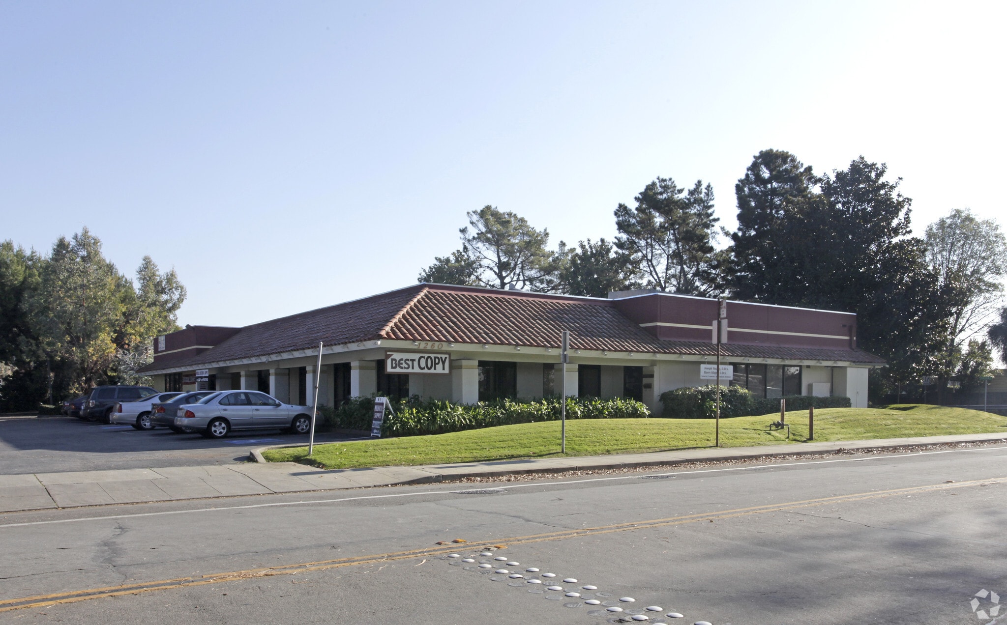 1260 Persian Dr, Sunnyvale, CA for lease Primary Photo- Image 1 of 4