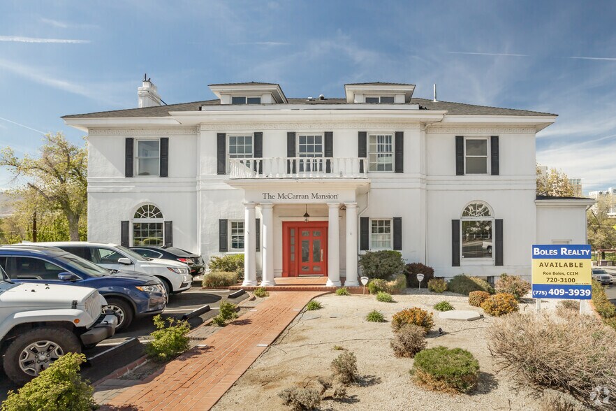 401 Court St, Reno, NV à louer - Photo du bâtiment - Image 3 de 5