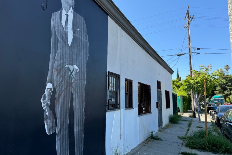 5370-5376 W Adams Blvd, Los Angeles, CA à louer - Photo du bâtiment - Image 3 de 8