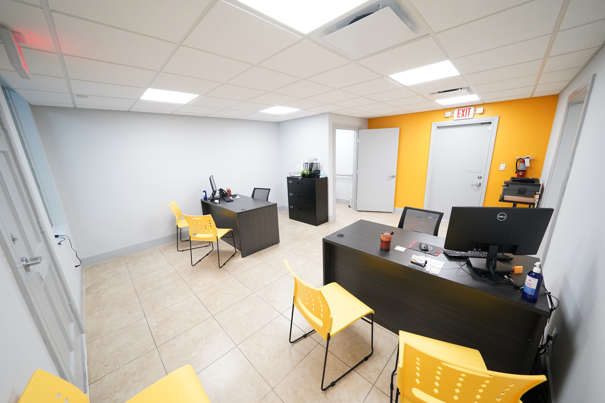 265 S Federal Hwy, Dania Beach, FL for sale Interior Photo- Image 1 of 12