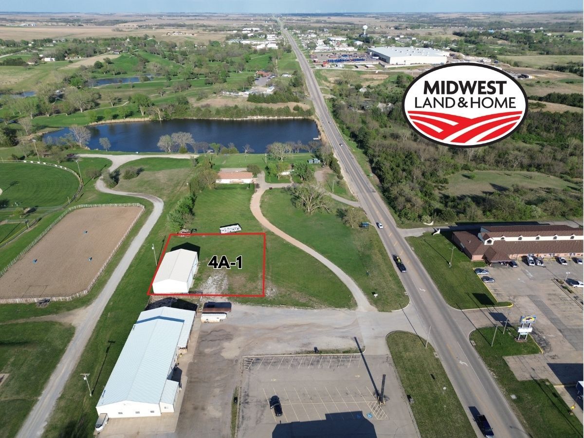 1021 Pony Express Hwy, Marysville, KS à vendre Photo du bâtiment- Image 1 de 17