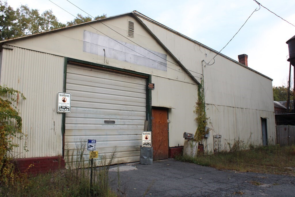 7 Rod Shop Road Rd, Turners Falls, MA à louer Photo principale- Image 1 de 13