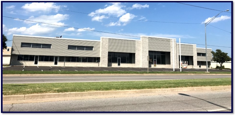 2309 SW Lee Blvd, Lawton, OK for lease - Building Photo - Image 1 of 3