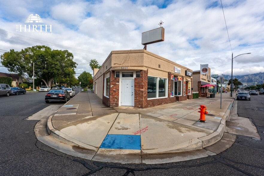 2221-2225 W Olive Ave, Burbank, CA for sale - Building Photo - Image 3 of 13