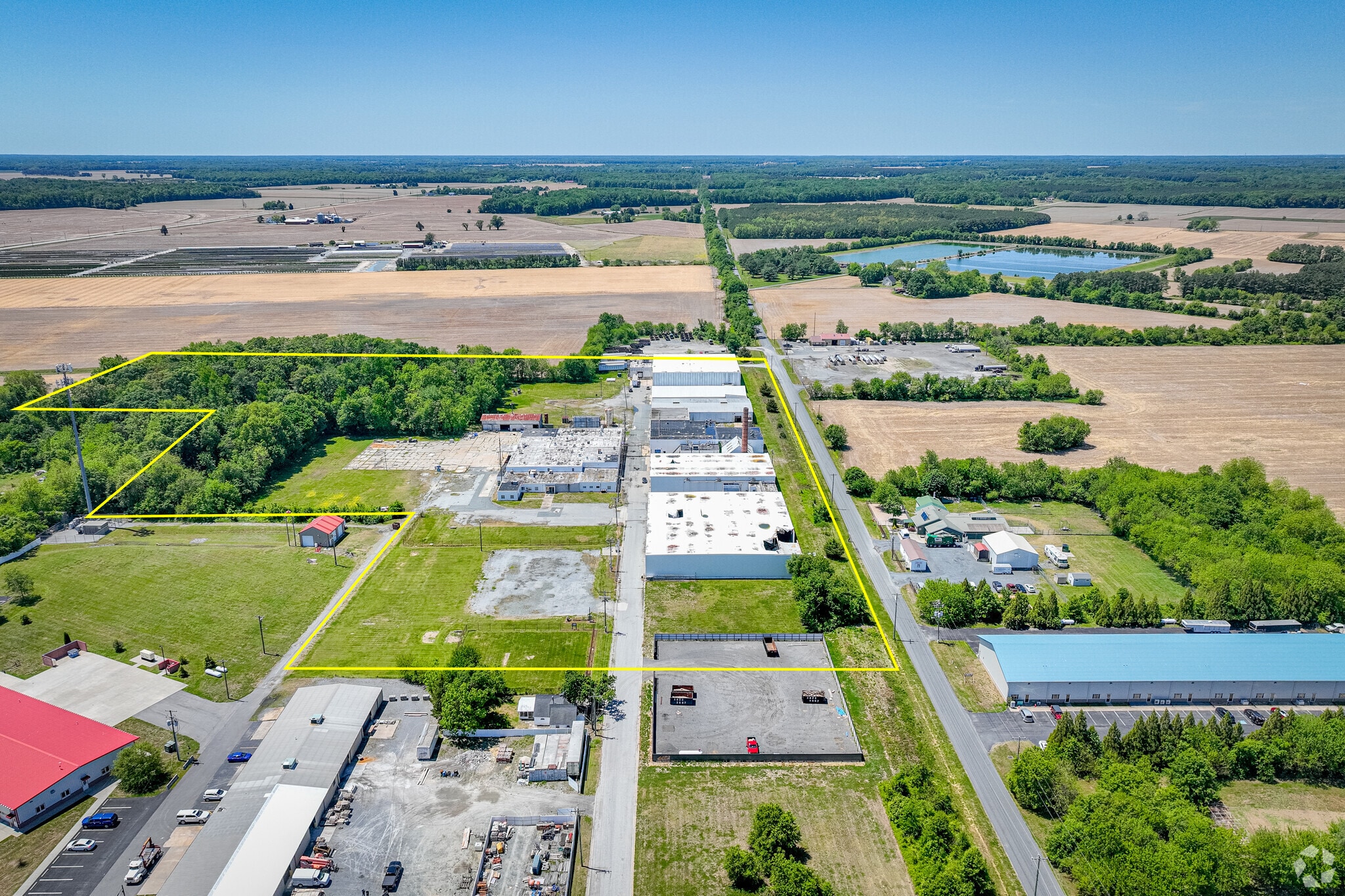16.13 AC & Existing Buildings w/ Income portfolio of 8 properties for sale on LoopNet.ca Aerial- Image 1 of 33