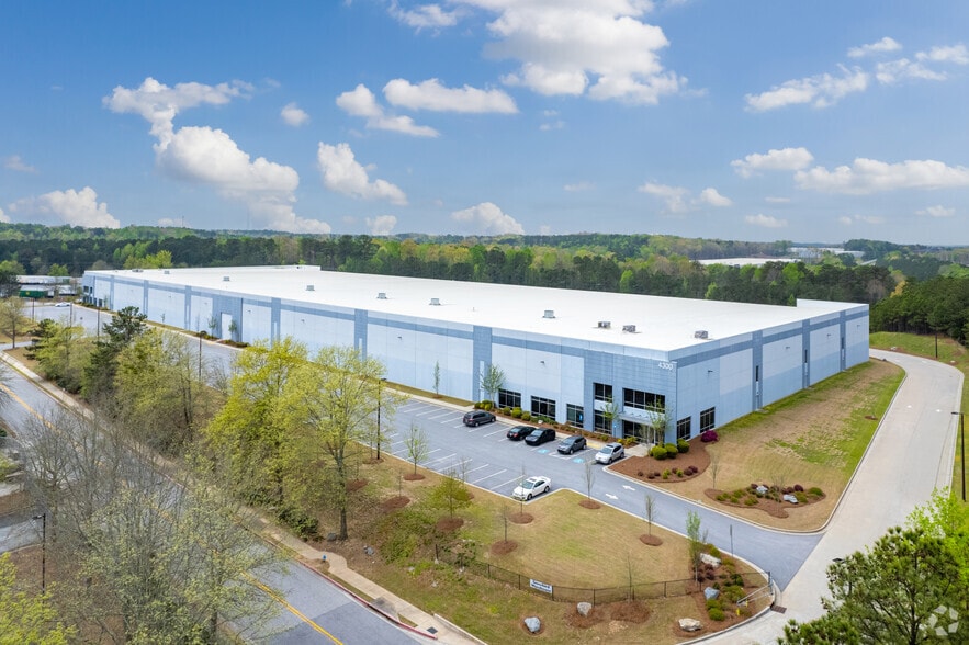 4300 Hunter Rd, Atlanta, GA à louer - Photo du bâtiment - Image 2 de 6