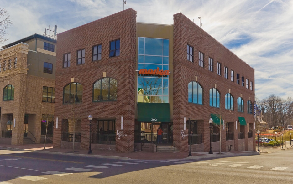 202 S Main St, Blacksburg, VA for lease - Building Photo - Image 3 of 14