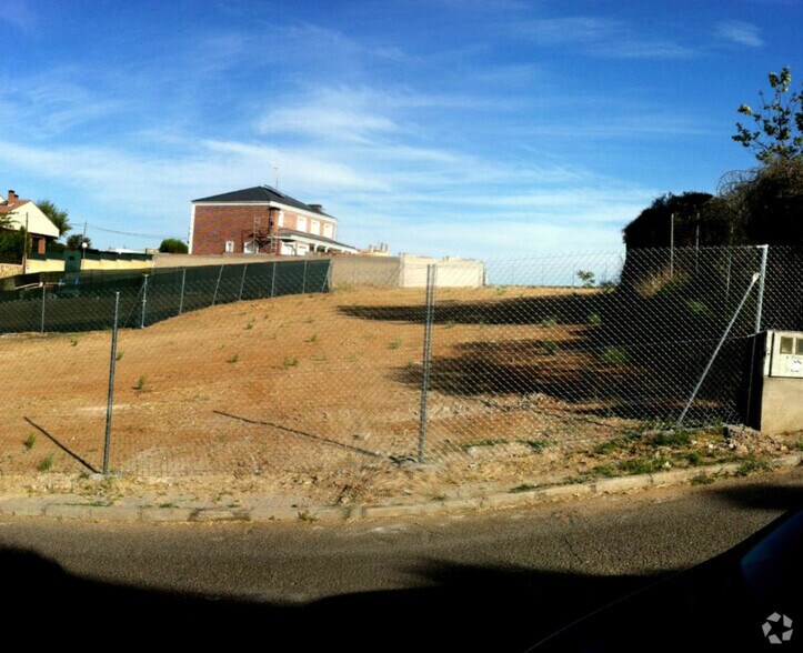 Terrain dans Olías del Rey, Toledo à vendre - Photo principale - Image 1 de 3