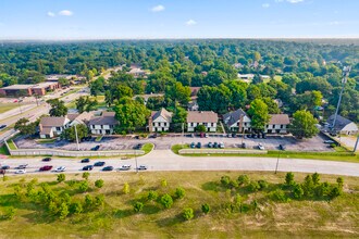 2417 E Skelly Dr, Tulsa, OK - Aerial  map view