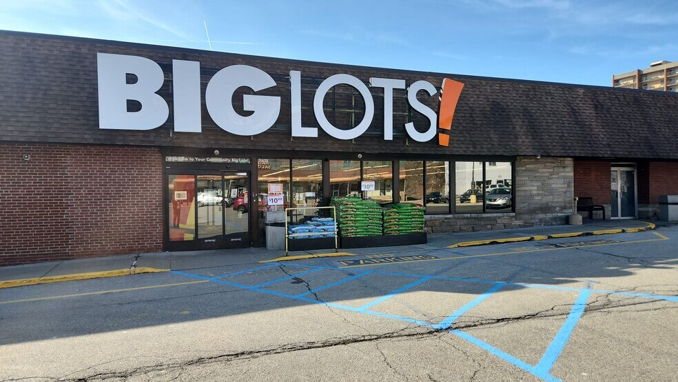 230 Rodi & Frankstown Rd, Pittsburgh, PA à louer - Photo du bâtiment - Image 3 de 7