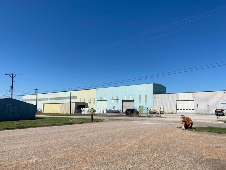 1428 County Road 930, Mexia, TX à vendre - Photo du bâtiment - Image 1 de 9
