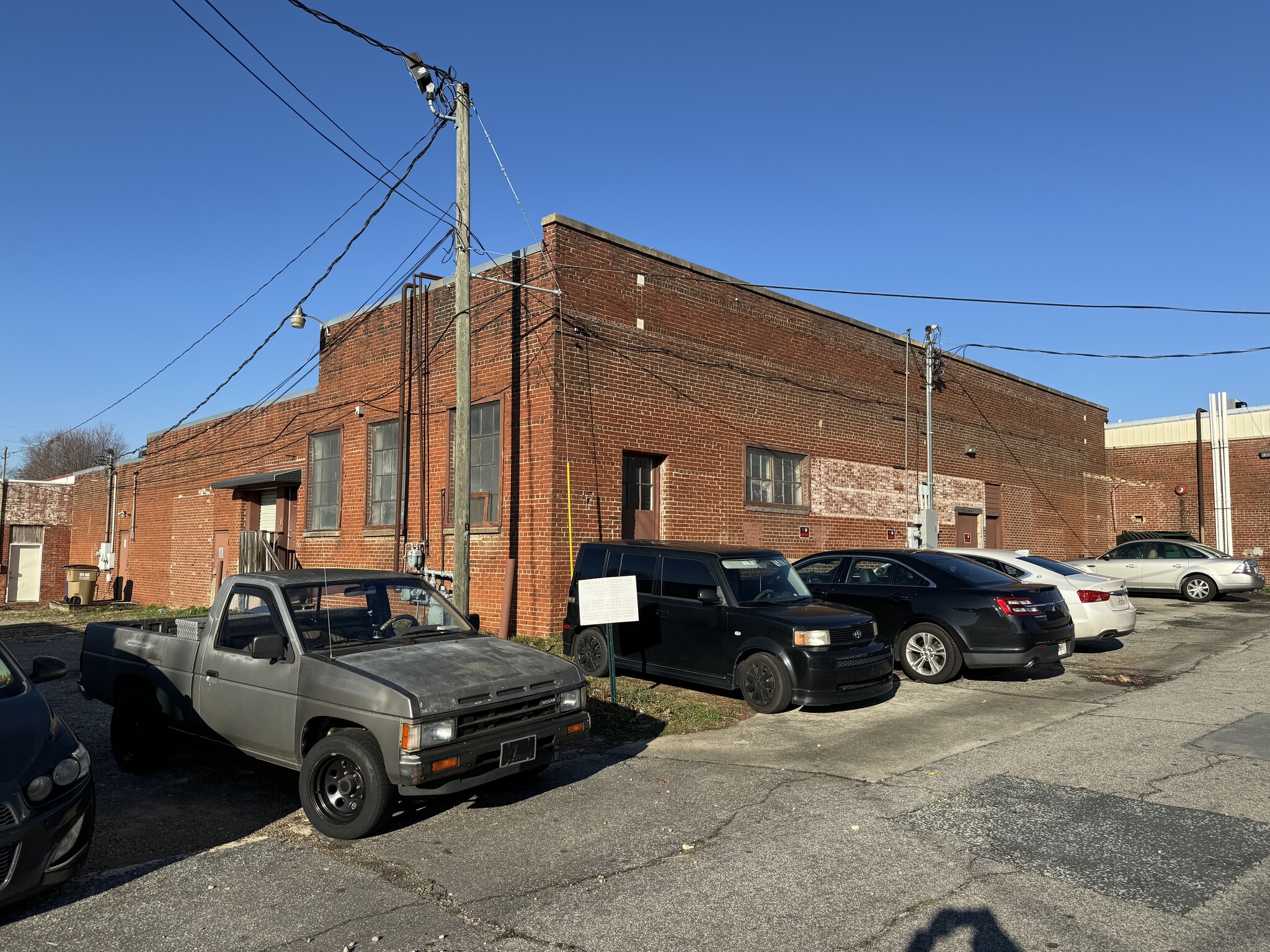 311 Jesse Jewell Pky, Gainesville, GA for lease Building Photo- Image 1 of 10