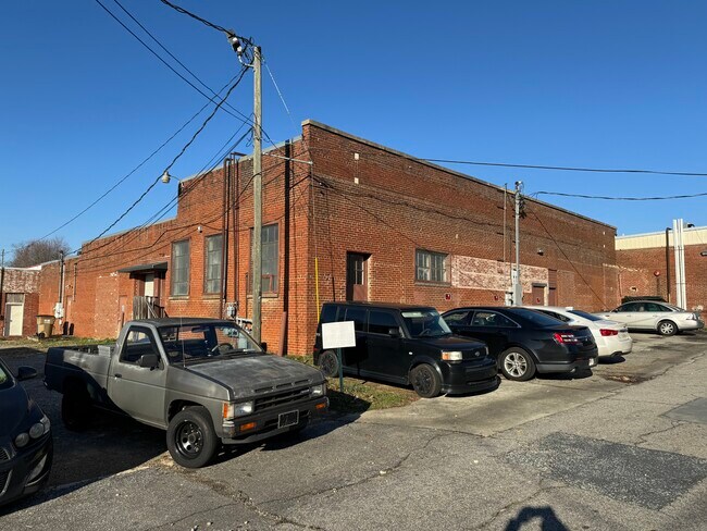 More details for 311 Jesse Jewell Pky, Gainesville, GA - Industrial for Lease