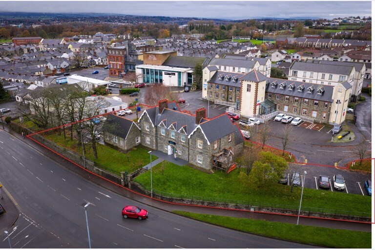 1 Waterside Centre, Londonderry à vendre Photo du bâtiment- Image 1 de 8