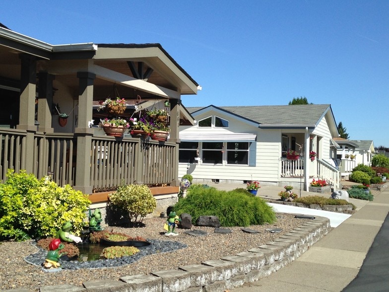 4754 Center St NE, Salem, OR for sale - Primary Photo - Image 1 of 2