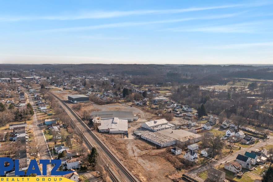 Thomas Street, East Palestine, OH for sale - Primary Photo - Image 1 of 2