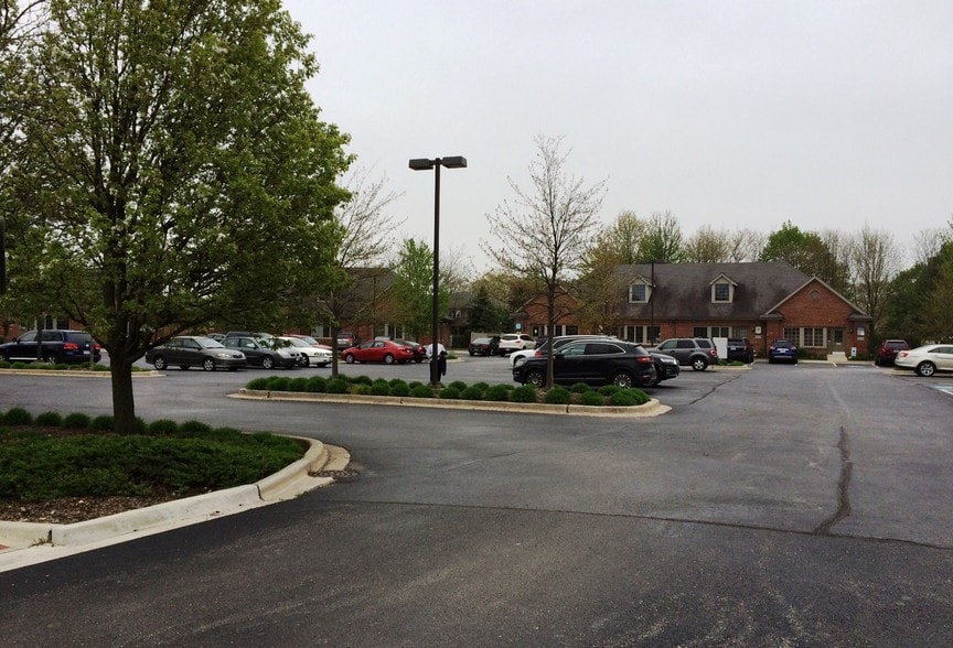 10211 W Lincoln Hwy, Frankfort, IL for lease - Building Photo - Image 2 of 32