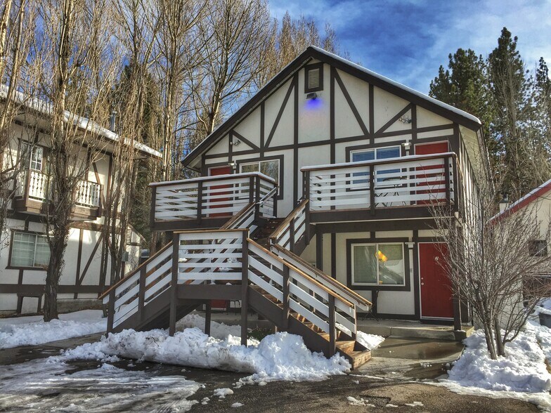 41095 W Big Bear Blvd, Big Bear Lake, CA à vendre - Photo du bâtiment - Image 3 de 27